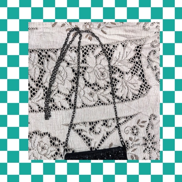 BCBG MAXAZARIA Black Metallic Evening Bag - Picture 7 of 10